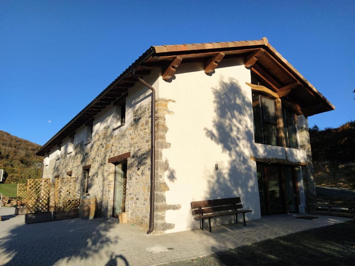 Mokorroko Borda Hostal Rural Echalecu Exterior photo
