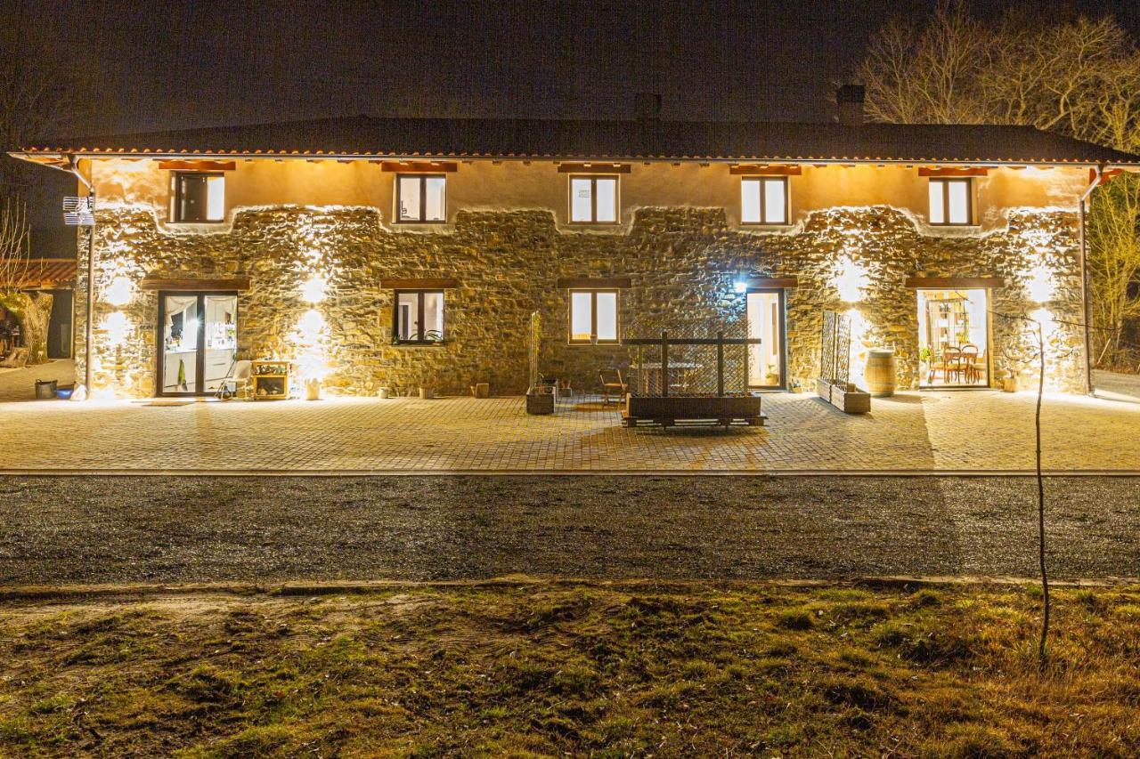Mokorroko Borda Hostal Rural Echalecu Exterior photo